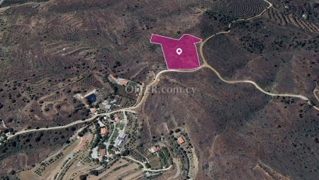 Share Live stock field in Kalo Chorio Oreinis Nicosia - 1
