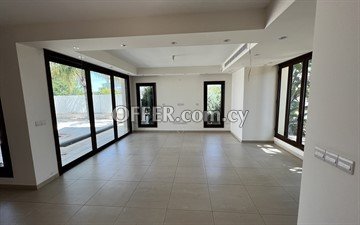 4 Bedroom House  In Psimolofou, Nicosia - 1