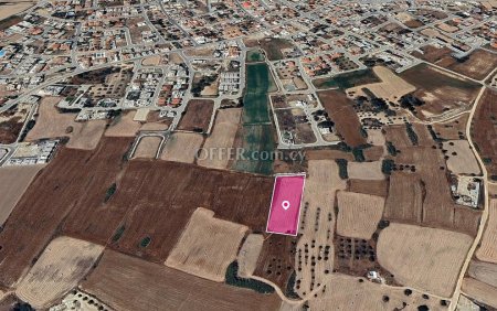 Share Residential Field In Voroklini Larnaca - 1