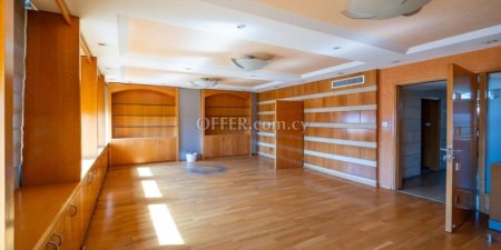 Καινούργιο Πωλείται €330,000 Γραφείο Λευκωσία (κέντρο) Λευκωσία - 10