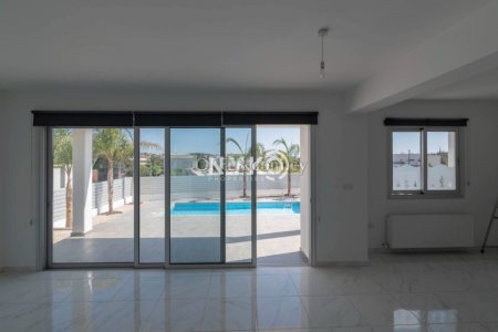 3 bedroom detached house - 15