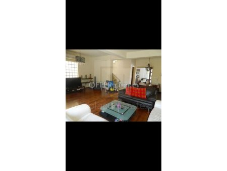 Three bedroom house with private swimming pool in Latsia Geri - 3