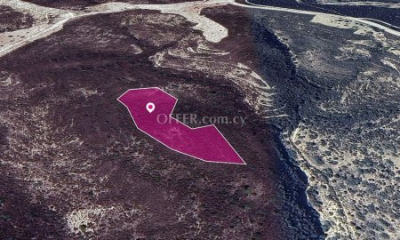 Special Protection field in Pano Lefkara Larnaca - 3