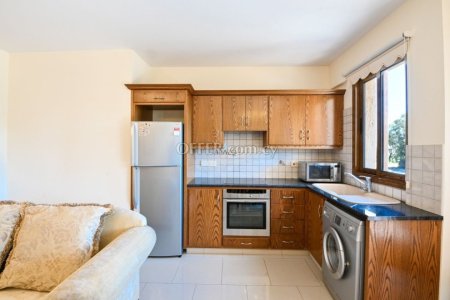 2 Bed Apartment for Rent in Livadia, Larnaca - 8