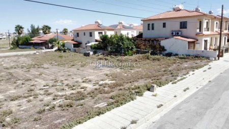 Residential plot in Larnaca - 2