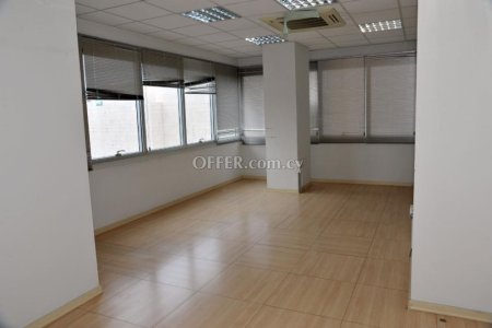Office for rent in Trypiotis Nicosia - 5