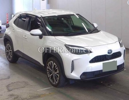 2022 Toyota YARIS CROSS 1.5L Hybrid Automatic SUV - 1