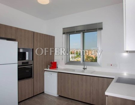 2 bedroom apartment for rent - 4