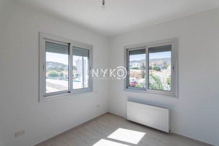 3 bedroom detached house - 19