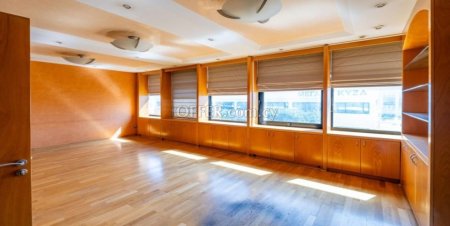 Καινούργιο Πωλείται €330,000 Γραφείο Λευκωσία (κέντρο) Λευκωσία - 4