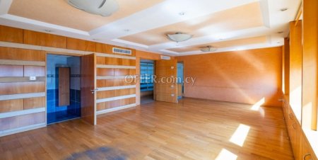 Καινούργιο Πωλείται €330,000 Γραφείο Λευκωσία (κέντρο) Λευκωσία - 3
