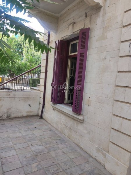 RARE LISTED PROPERTY IN THE HISTORICAL CENTRE OF LIMASSOL - 2