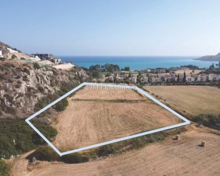 Land Parcel 9796 sm in Pissouri, Limassol