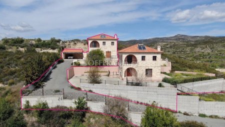 3 Bedroom House Vouni Community Limassol