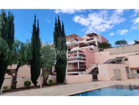 One bedroom apartment for sale in a private complex walking distance to the beach
