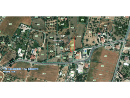 Residential plot of 660 sq.m for sale in Psimolofou Nicosia - 2