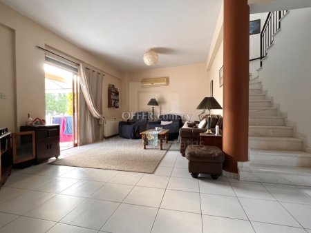 Four bedroom semi detached house for sale in Makedonitissa - 9