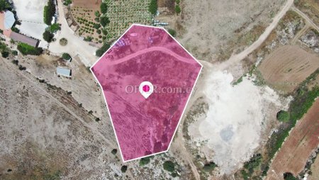 Mixed Residential Special Protection zoned Field in Kathikas Paphos - 4