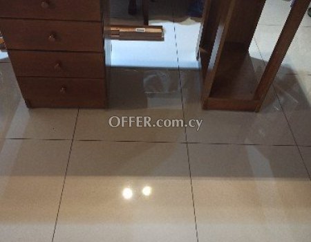 OFFICE DESK