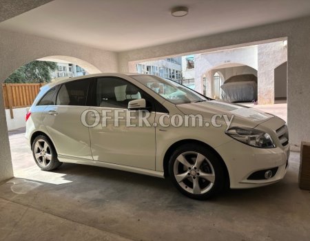 2012 Mercedes B200 2.0L Petrol Automatic Wagon