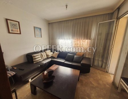 For Sale, Three-Bedroom Apartment in Agioi Omologites