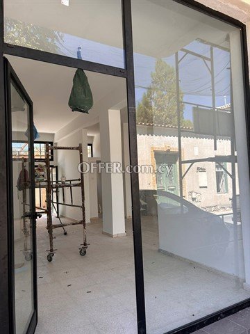 Shop 60 Sq.m  In Kaimakli, Nicosia