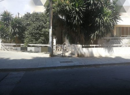 PRIME RESIDENTIAL PLOT OF 492 SQ.M. IN NEAPOIS LIMASSOL