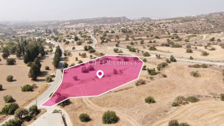 Share Residential Field in Tochni Larnaca