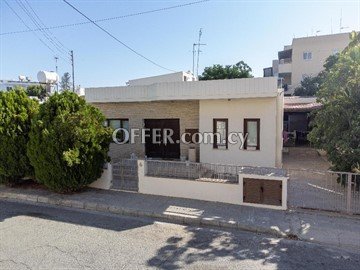 4 Bedroom Detached Ground Floor House  In Kaimakli, Nicosia
