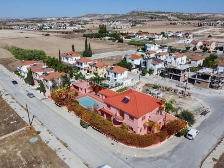 5 Bed Detached Villa for Sale in Pyla, Larnaca
