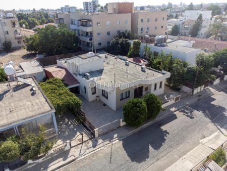 House (Detached) in Kaimakli, Nicosia for Sale - 1