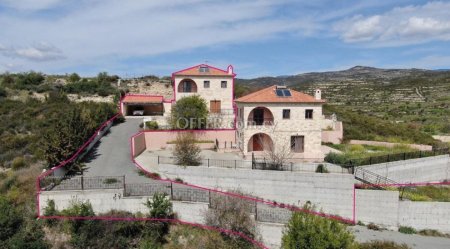 House (Detached) in Vouni, Limassol for Sale