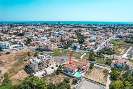 4 Bed House for Sale in Oroklini, Larnaca