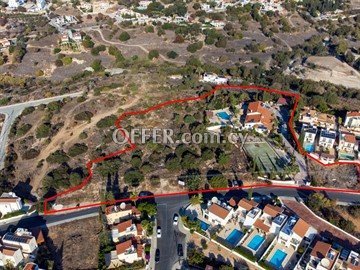 House and residential land in Konia, Paphos - 2