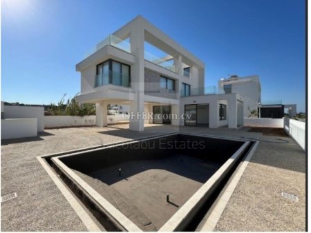 New three bedroom villa in Agia Triada area of Protaras - 9