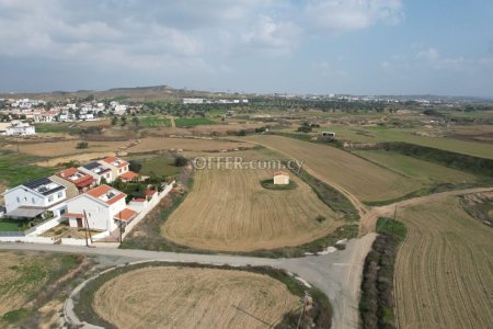 Residential field in Tseri Nicosia - 3