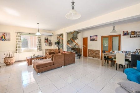 4 Bed House for Sale in Oroklini, Larnaca - 8