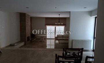 4 Bedroom House  In Aglatzia Platy Area, Nicosia - 3