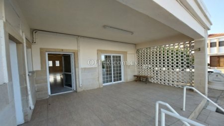 New For Sale €315,000 House 4 bedrooms, Detached Aradippou Larnaca - 3