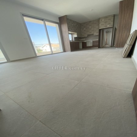 New For Sale €225,000 Apartment 2 bedrooms, Retiré, top floor, Aglantzia Nicosia - 3
