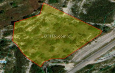 New For Sale €78,000 Land Armou Paphos - 1
