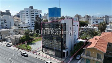 Development Opportunity in a Commercial Building & Plot in Nicosia Cit - 7