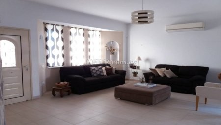 New For Sale €850,000 House 5 bedrooms, Detached Strovolos Nicosia - 11