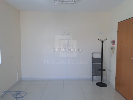 Medical office for rent in Agios Nektarios area opposite Polyclinic Ygia - 9
