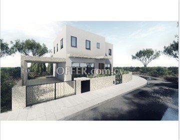 3 Bedroom House  In Pervolia, Larnaca - 2