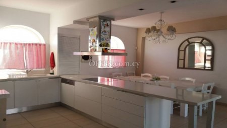 New For Sale €850,000 House 5 bedrooms, Detached Strovolos Nicosia - 9