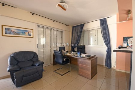 4 Bed Apartment for Sale in Deryneia, Ammochostos - 8