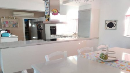 New For Sale €850,000 House 5 bedrooms, Detached Strovolos Nicosia - 7