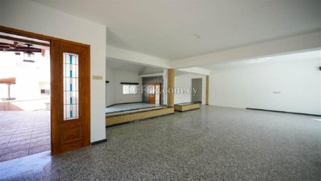 New For Sale €350,000 Maisonette 5 bedrooms, Semi-detached Pallouriotissa Nicosia - 7