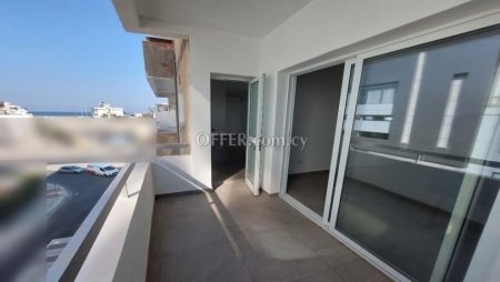 New For Sale €185,000 Apartment 2 bedrooms, Larnaka (Center), Larnaca Larnaca - 4